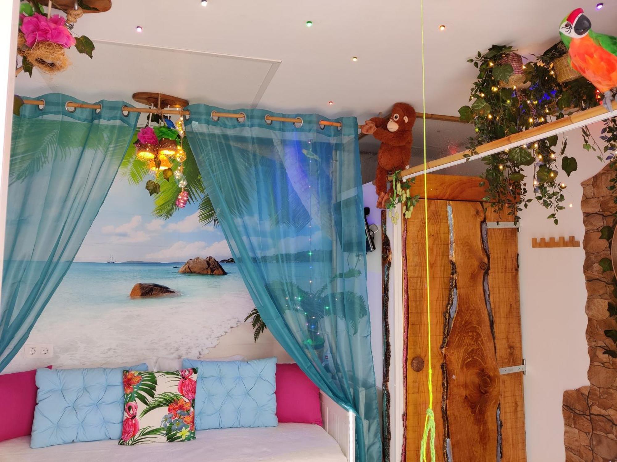 Wonder Room Paraiso Magico Habitacion Nerja Ngoại thất bức ảnh